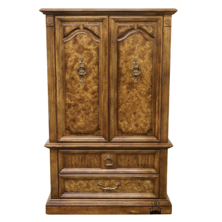 इतालवी अखरोट Armoire