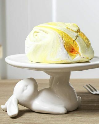 सिरेमिक खरगोश कप केक स्टैंड