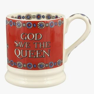 रानी की प्लेटिनम जुबली गॉड सेव द क्वीन 12 पिंट मुग